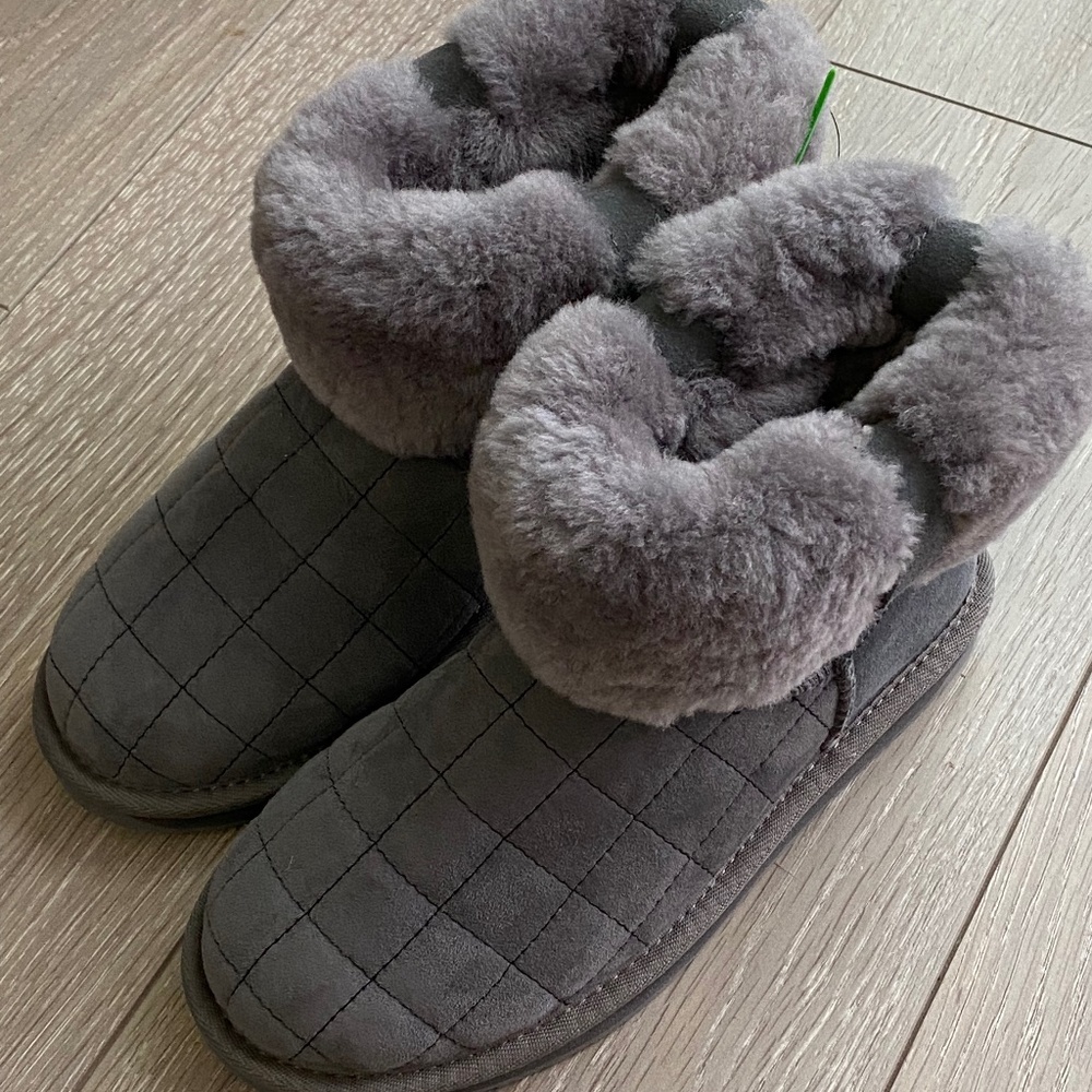 EMU Australia Gray Quilted Sheepskin Boots